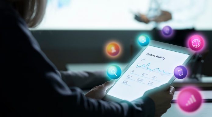 5 ways to get noticed on LinkedIn